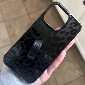 Wrong size for my phone.. FOR IPHONE 13